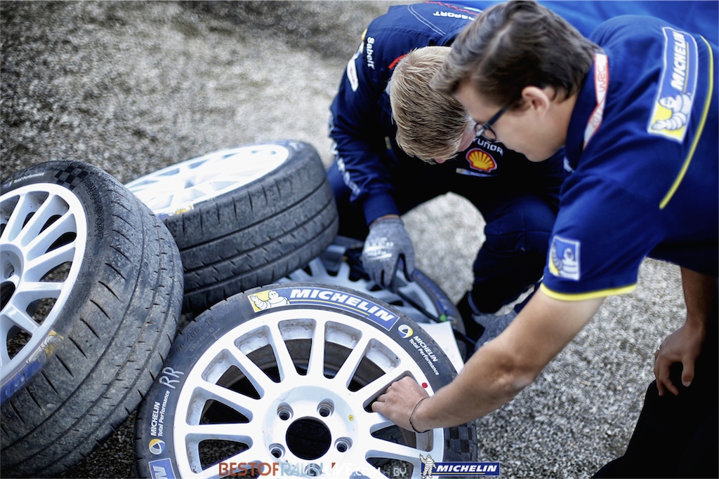 De-nouveaux-pneus-rallye-Michelin-Pilot-Sport.jpg