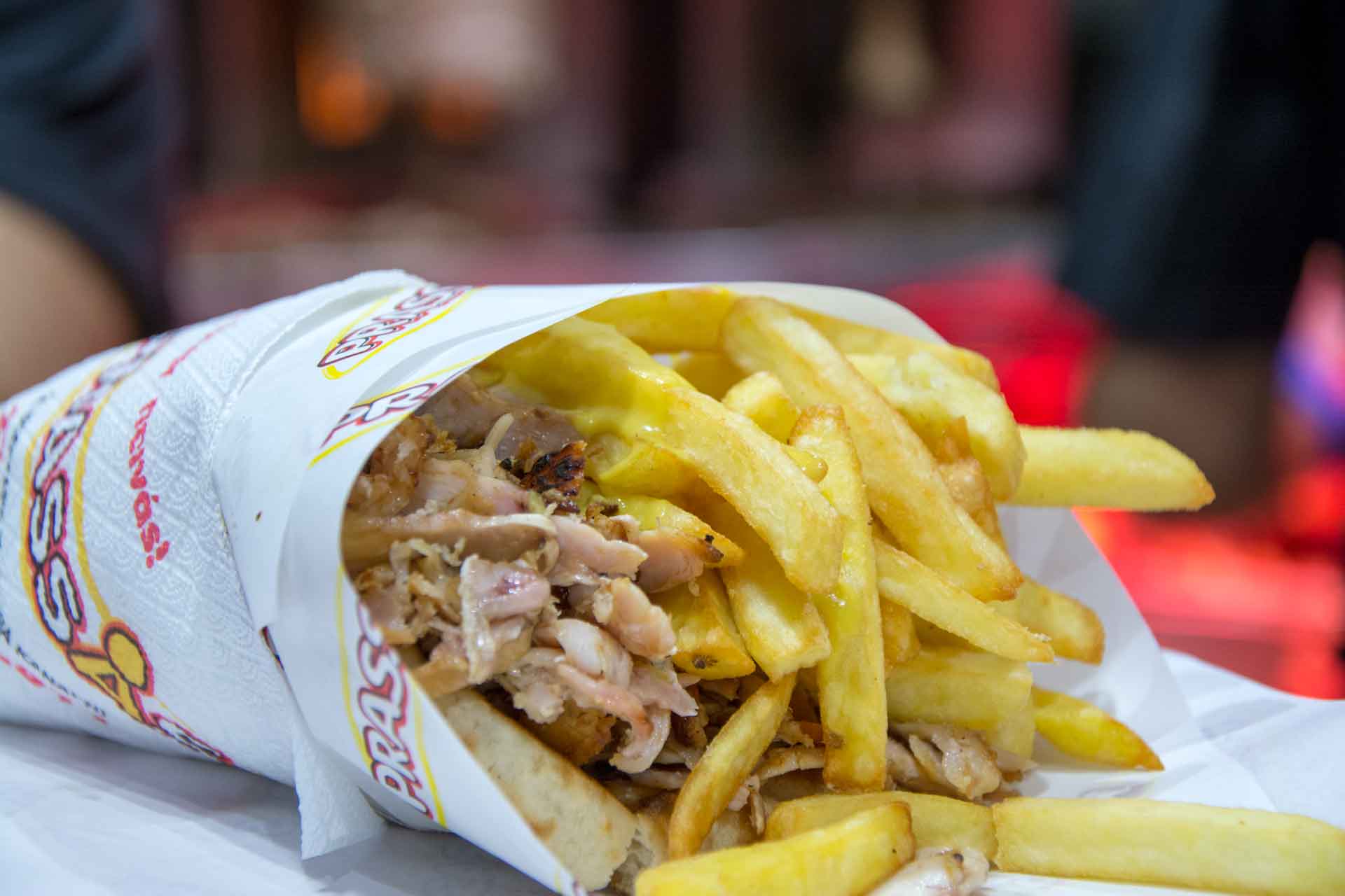 Chicken-gyros-pita.jpg